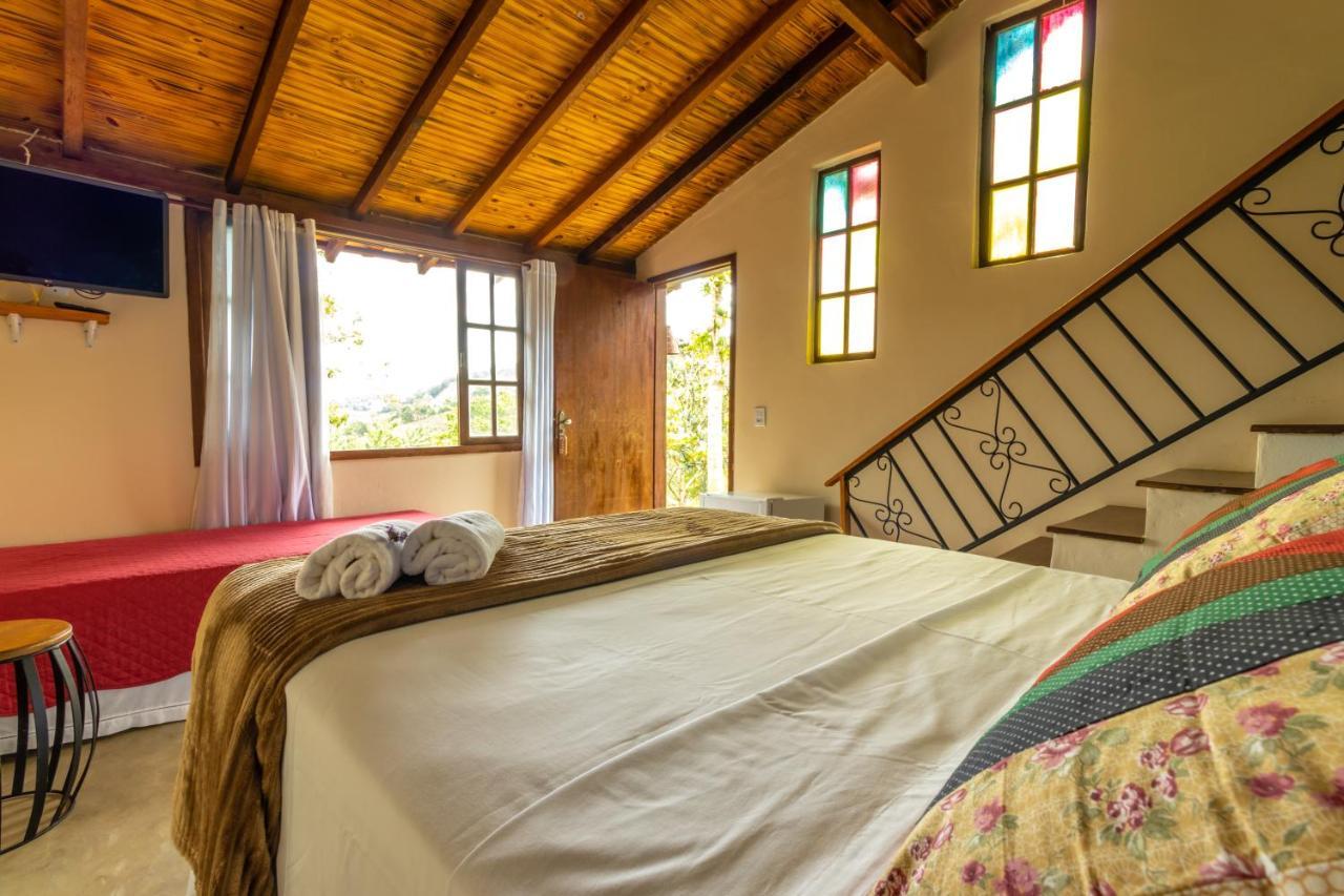 Casa Do Geninho - Suites Conceição da Ibitipoca Dış mekan fotoğraf